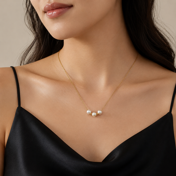 Golden Smile Pearl Necklace product view