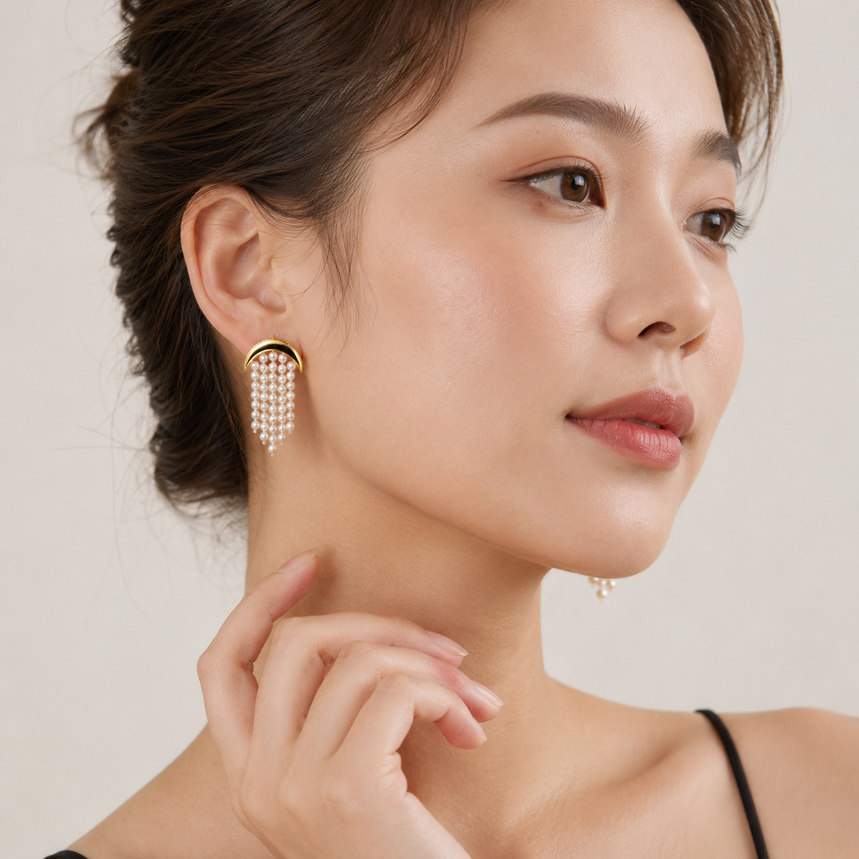 Moonlight Pearl Earrings