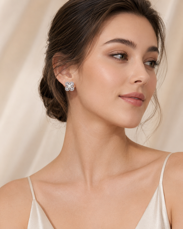Clover Pearl Stud Earrings product view