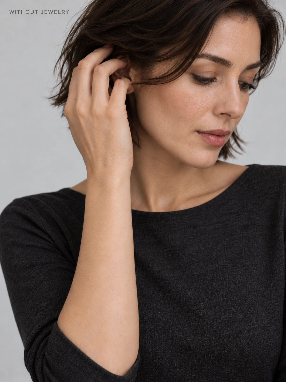 Paired model portrait without jewelry — WITHOUT JEWELRY